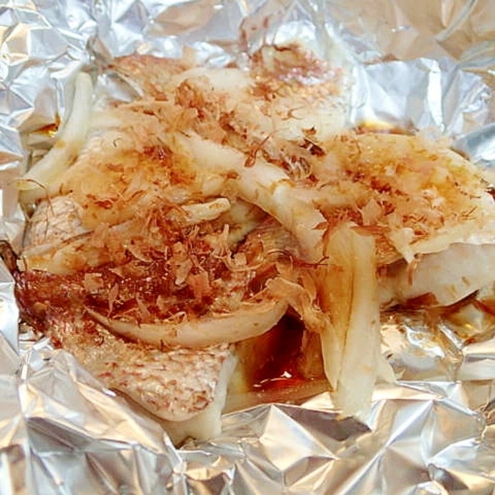 真鯛と玉ねぎのホイル焼き レシピ 作り方 By ぷ みぃまま 楽天レシピ